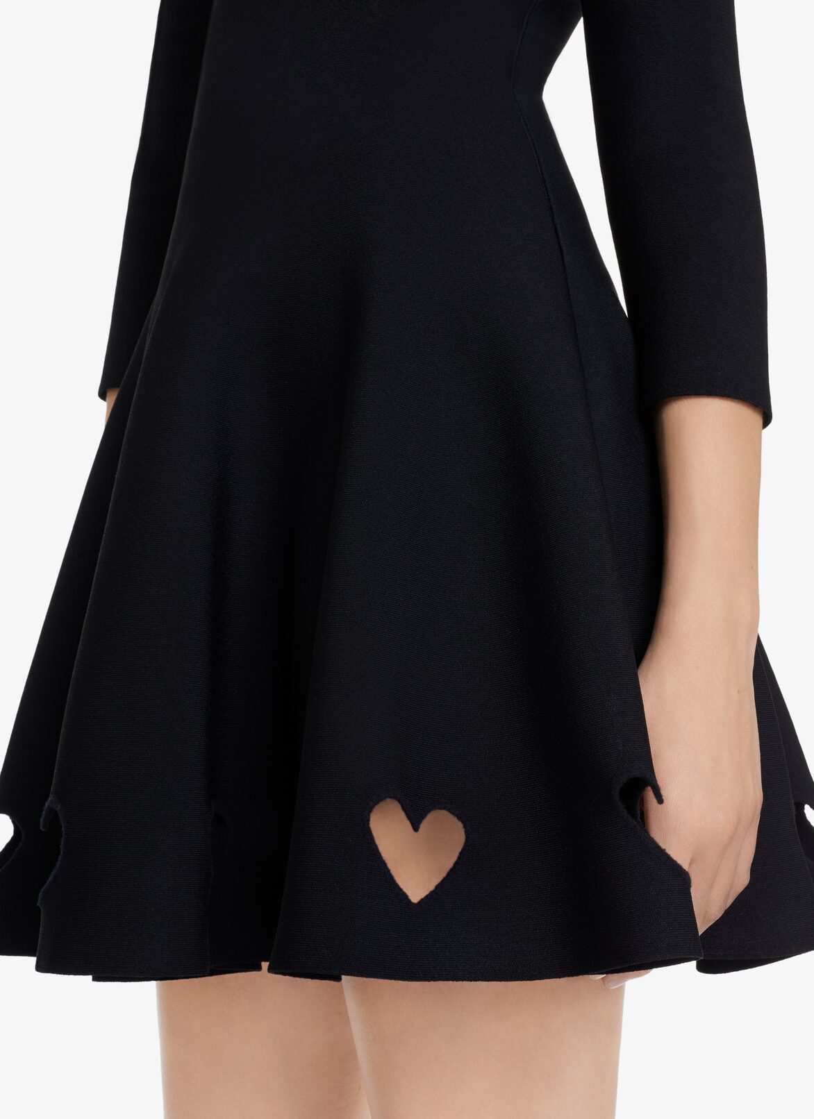 HEART KNIT SKATER DRESS ALAÏA BLACK HEART KNIT SKATER DRESS